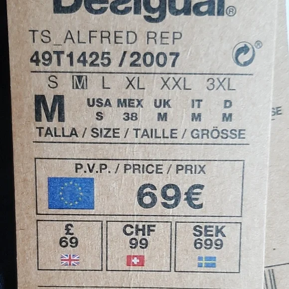 V-Neck Tee - Picture 5 of 5